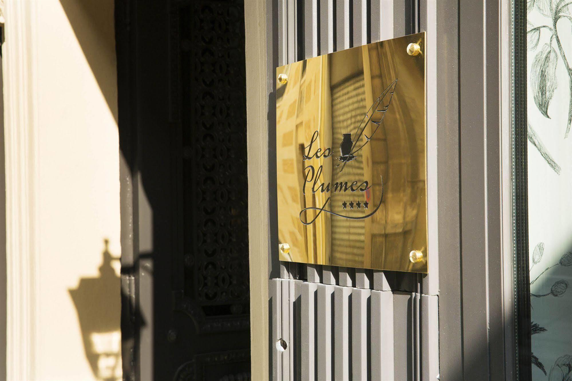 Les Plumes Hotel Parijs